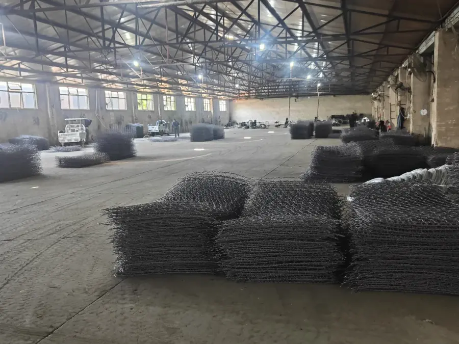 Yuelian factory workshop and production space