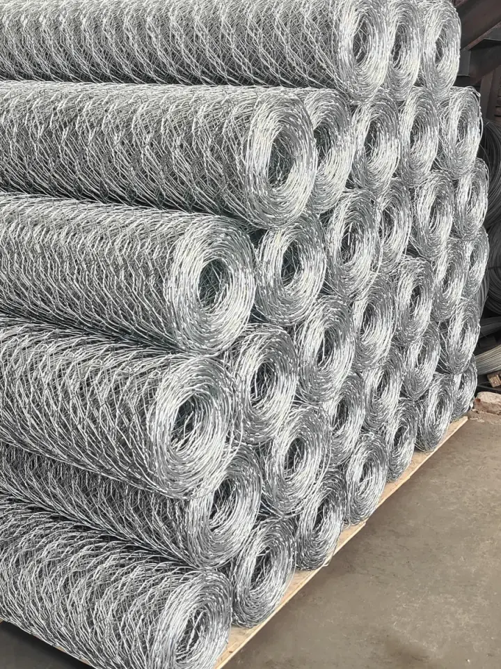 Hot dipped galvanized rockfall netting finished rolls